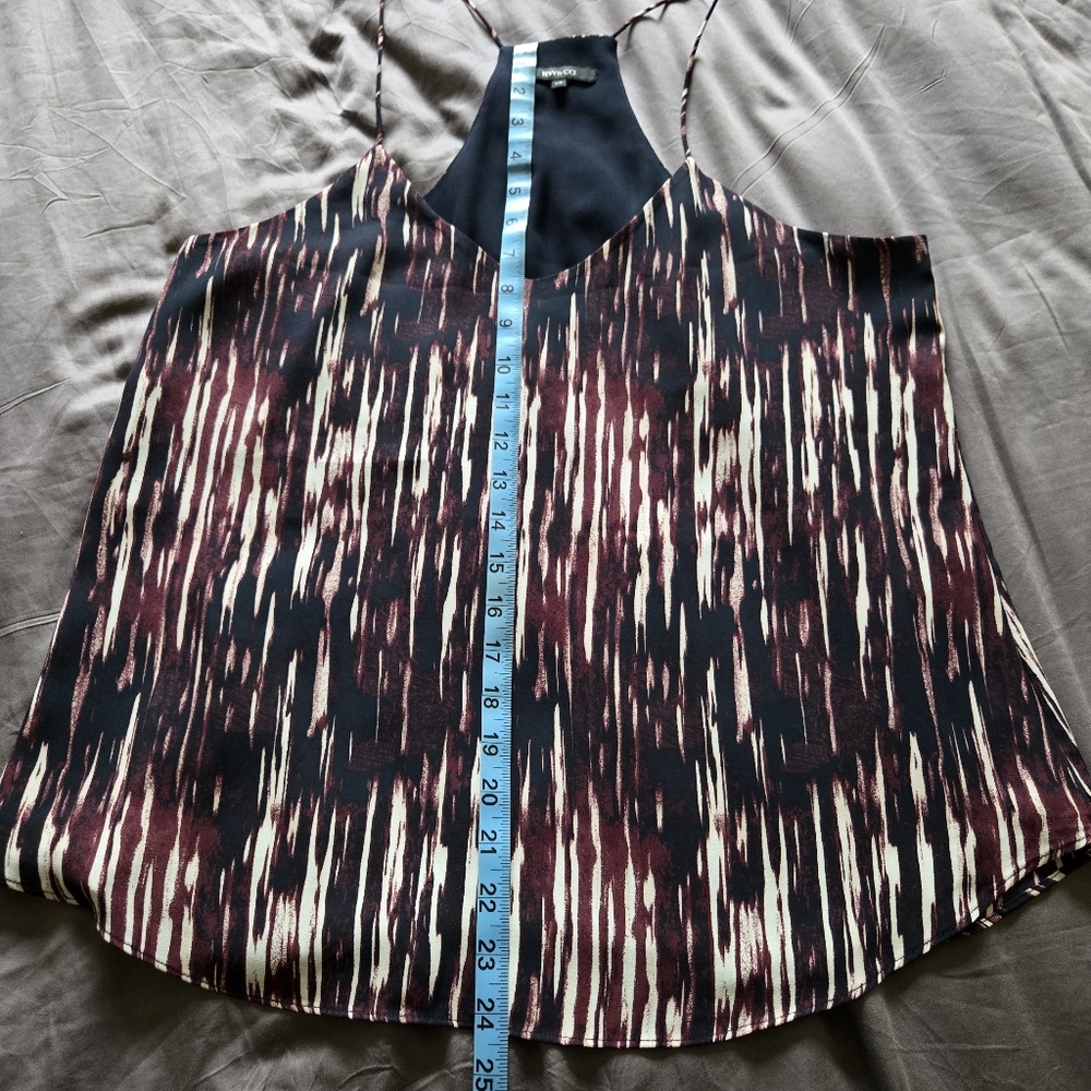 RW&CO. Patterned Racer Back Tank Size L - Like New! - Picture 6 of 11